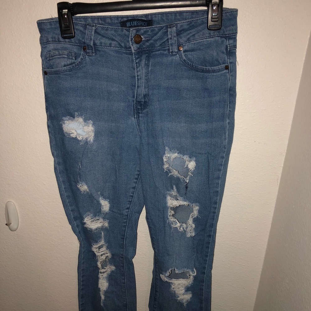 Blue ripped slimy jeans